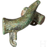 Fibel in Form eines Trinkhorns, römisch, 1. - 3. Jahrhundert - Foto 1