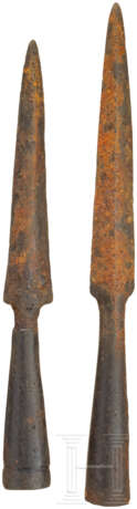 Zwei eiserne Lanzenspitzen, Südosteuropa, Frühmittelalter, 7. - 8. Jahrhundert - Foto 2
