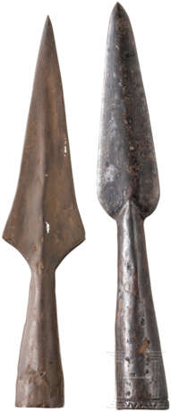 Zwei eiserne Lanzenspitzen, Frühmittelalter, 8. - 11. Jahrhundert - photo 1
