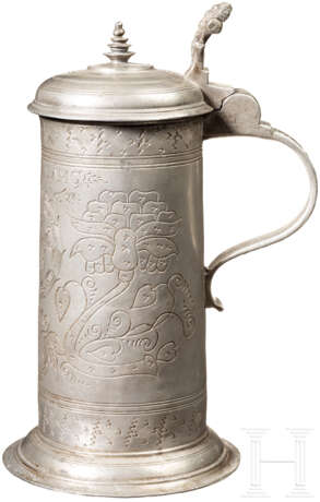Trinkkrug mit Zunftzeichen der Kürschner, Schäßburg, datiert 1682 - photo 2