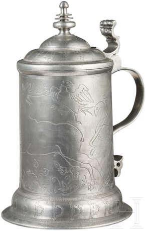 Gravierter Trinkkrug aus Zinn, St. Gallen um 1670 - photo 4