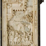 Außergewöhnliches, großes Elfenbein-Triptychon mit Darstellungen der Überquerung Kaiser Marc Aurels über die Donau, Italien, 19. Jahrhundert - фото 5