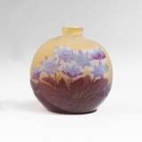 Emile Gallé. Seltene Flacon-Vase mit Anemonen - Foto 1