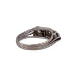 Ring mit Brillanten und Diamanten, zusammen ca. 0,25 ct, - photo 3