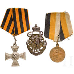 Abzeichen des 1. Eisenbahnregiments, St. Georgs-Kreuz für Nichtchristen, Medaille zum 300-jährigen Jubiläum der Romanov-Dynastie, Russland, um 1910/15