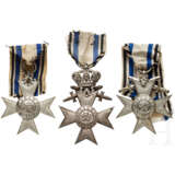 Drei Militär-Verdienstkreuze 2. Klasse, eine Urkunde - photo 2