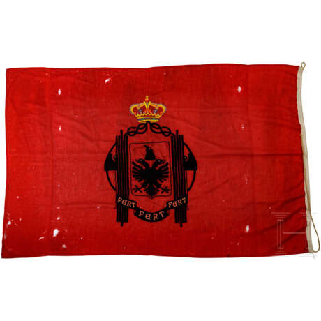 Flagge des Königreichs Albanien in der Form zwischen 1939 und 1943 - photo 1