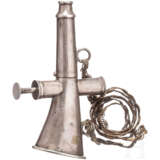 Silbernes Feuerwehrhorn, datiert 1895 - photo 2