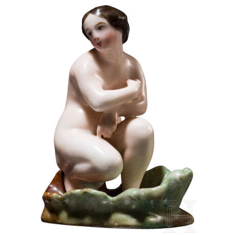 Erotische Porzellanfigur einer Dame, russische Privatmanufaktur, Mitte 19. Jahrhundert - photo 1