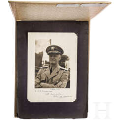 Signalman 1st Class Carl B Edwards - Foto- und Erinnerungsalbum mit Autographen von Admiral Chester W. Nimitz, 1938 - 1944