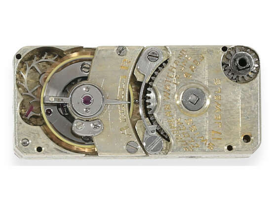 Armbanduhr: extrem rare Art déco Damenuhr in Platin, signiert Cartier, "Baguette Duoplan", ca.1930 - Foto 3
