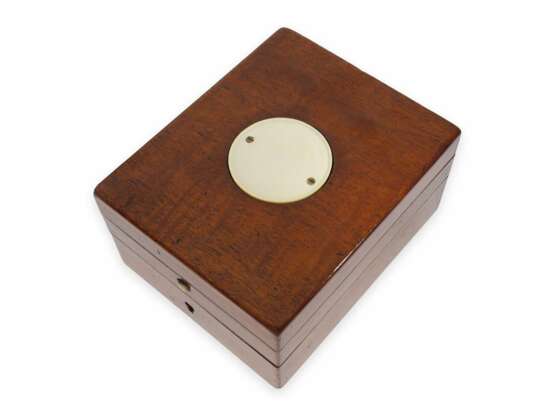 Taschenuhr: bedeutendes, goldenes John Arnold Taschenchronometer No. 23/324, London 1783 - photo 11