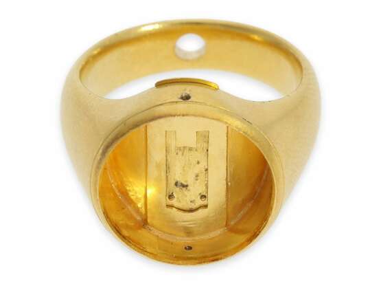 Ringuhr: hochinteressante und hochfeine historische Ringuhr, Siegelring mit eingebauter Uhr und Bergkristallsiegel, Henry Capt Geneve, ca. 1850 - photo 5