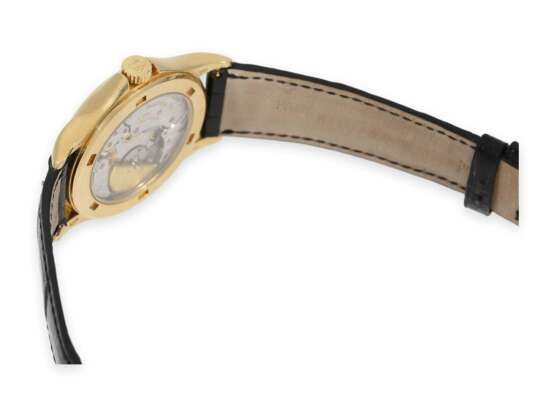 Armbanduhr: hervorragend erhaltene Patek Philippe "Worldtime" Ref. 5110, ca. 2002 - Foto 4
