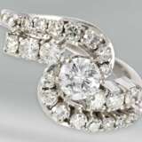 Ring: ausgefallener, sehr dekorativ gefertigter Diamant/Brillant-Goldschmiedering, Handarbeit, ca. 1,24ct - Foto 1