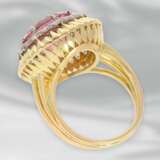 Ring: sehr dekorativer und ausgefallen gefertigter vintage Goldschmiedering mit großem Turmalin und Diamantbesatz - photo 3
