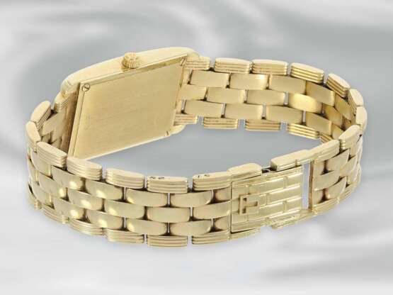Armbanduhr: elegante Damenuhr der Marke Tissot, 14K Gold, Ref. T73231432, Originalpapiere - photo 3
