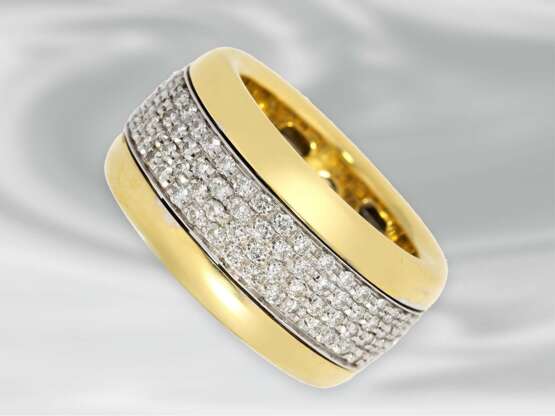 Ring: interessanter, sehr massiv gefertigter Goldschmiedering mit reichem Brillantbesatz, ca. 1ct - Foto 2