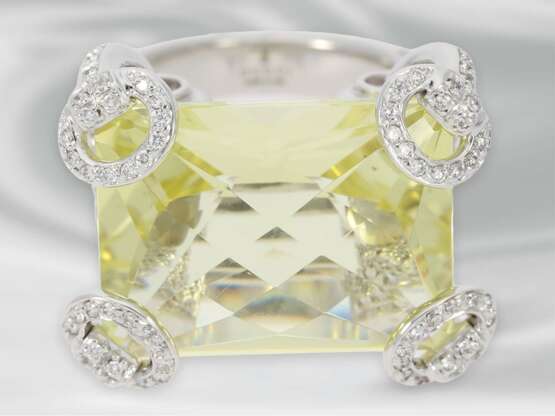 Ring: ausgefallener, neuwertiger Designerring von Gucci, besetzt mit zahlreichen Brillanten und großem Lemon-Quarz - Foto 4
