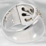 Ring: breiter, moderner und attraktiver Pavéring mit fancy Brillanten, ca. 2,1ct, 18K Weißgold, neuwertig! - photo 3