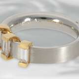 Ring: moderner Designerring aus Platin, hochfeiner Diamantbesatz von 0,74ct, neuwertig und ungetragen, NP lt. Etikett über 8000,-€ - photo 4