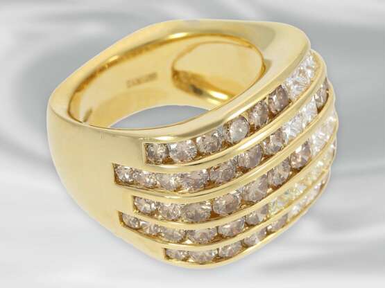 Ring: hochwertiger und äußerst massiver Designer-Cocktailring mit Brillanten/Diamanten, signiert Damiani - photo 3