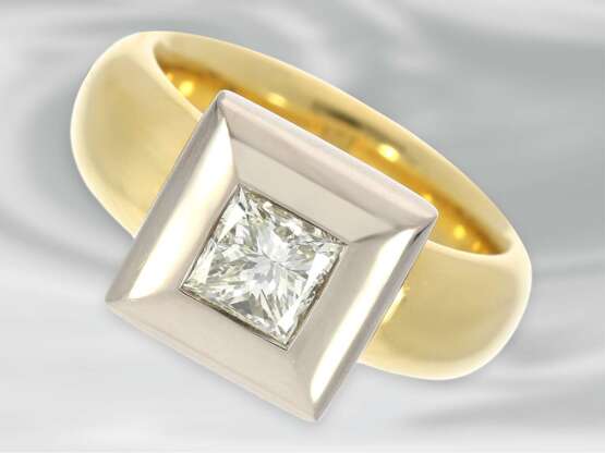 Ring: massiver, hochwertiger 18K Diamant-Solitärring, 1,15ct - фото 1