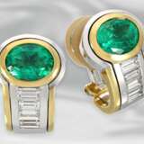 Ohrschmuck: exklusive Ohrclips mit äußerst wertvollen Smaragden und feinen Diamanten, ca. 3,4ct, ehemals sehr teurer Markenschmuck von Pauly - фото 1