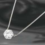 Kette/Collier: sehr hochwertiger Solitär/Diamantanhänger, Altschliff-Diamant von sehr hoher Farbqualität ca. 2,7ct, 18K Weißgold - фото 3