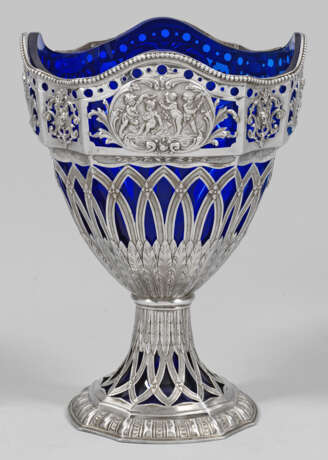 Große Historismus-Vase - photo 1