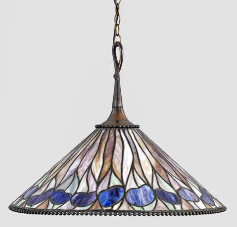 Jugendstil-Deckenlampe im Tiffany-Stil - photo 1