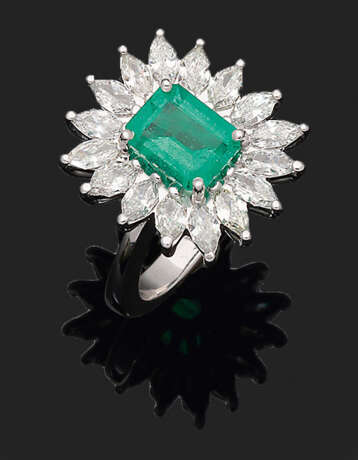 Repräsentativer kolumbianischer Smaragd-Diamantring - фото 1