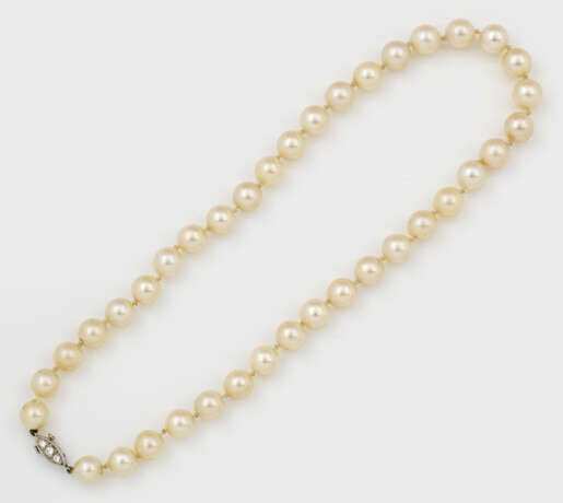 Klassisches Perlencollier von Tiffany & Co - photo 1
