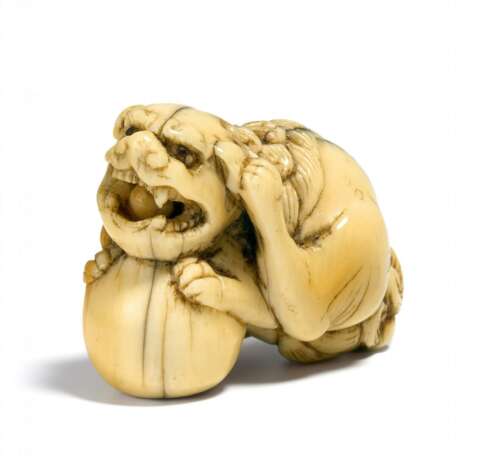 Netsuke: Shishi mit Ball - photo 1