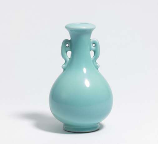 Kleine Vase mit ruyi-förmigen Henkeln - Foto 1