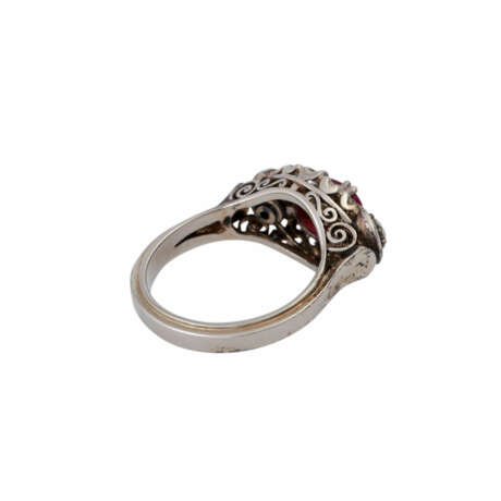Ring mit ovalem Rubincabochon, ca. 0,5 ct - Foto 3