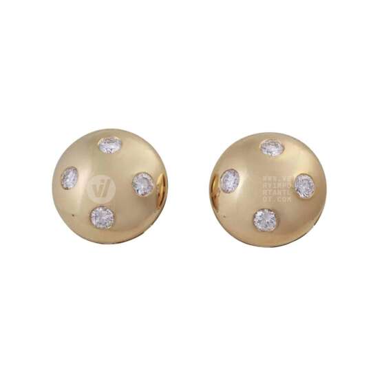 Pair of earrings with brilliants approx 1.8 ct, - photo