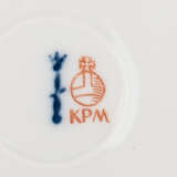 KPM Kaffeeservice f. 6 Personen 'Bleu mourant', 20. Jahrhundert. - Foto 4