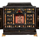 Barock Tischkabinett mit Scagliola Intarsien - photo 1