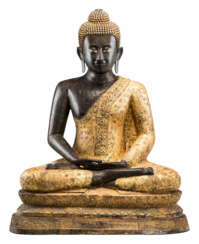 Großer Buddha Amitabha auf gestuftem Lotosthron