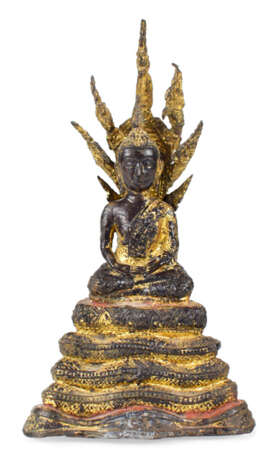 Buddha Auf Thron Mit Mandorla - фото 1