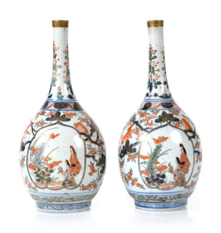 Paar Enghals-Vasen Aus Imari- - фото 1