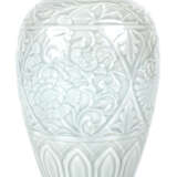 Seladonfarbene Vase, - Foto 1