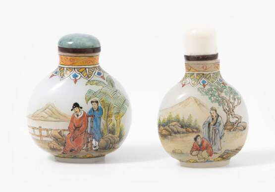 Lot: 2 Snuff Bottles - photo 1