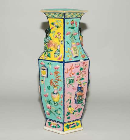 1 Paar Relief-Vasen - photo 7
