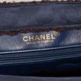 Chanel, Lammfell-Handtasche und -Handschuhe - photo 15