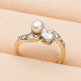 Toi-et-Moi Ring mit Diamanten und Perle - photo 1
