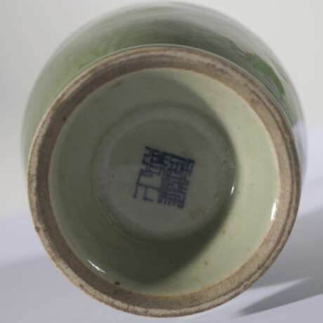 Hellgrüne chinesische Vase - photo 2