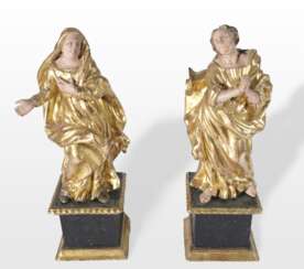 Hl. Maria und heiligen Johannes als Assistenzfiguren
