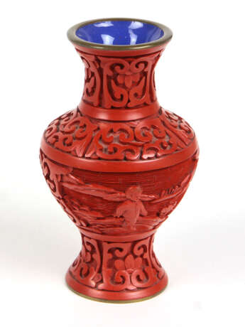 Rotlack Vase - photo 1